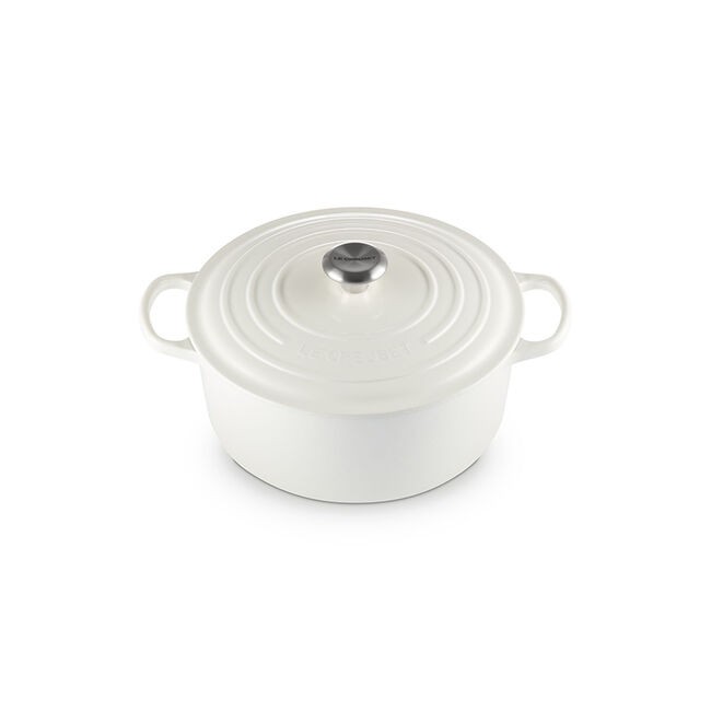 Signature Round Dutch Oven